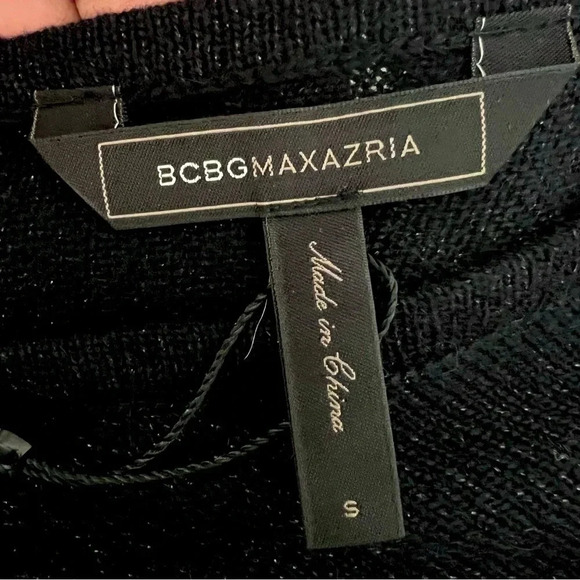 BCBG MAXAZRIA Batwing V-neck Sweater Black metallic Knit Size S NEW - Picture 6 of 11